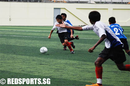 08_football_sss_vs_hkss10.jpg