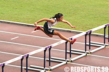 national b division 100m hurdles