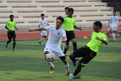 A Division Football: VJC beat RI 4-2 to qualify for semi-finals ...