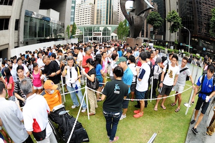 singapore marathon 2011