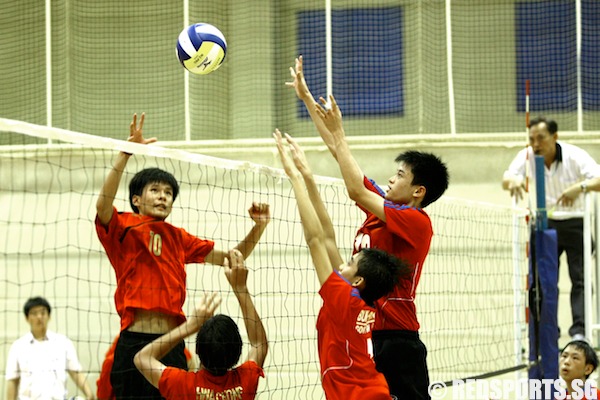 Hwa Chong vs Bukit Panjang West Zone C Div Volleyball Final (2)