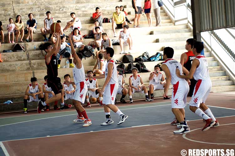 dunman vs tampines east zone b div basketball