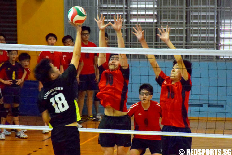 Clementi_Fairfield_Vball_Nat02