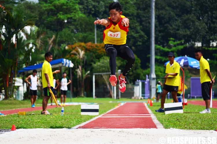 BOYS_BDIV_TRIPLE_JUMP_01