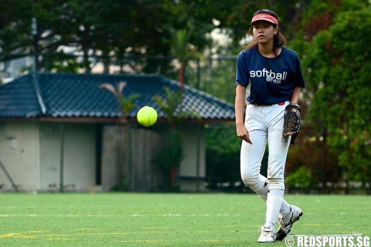 a div softball river valley high school vs hwa chong institution