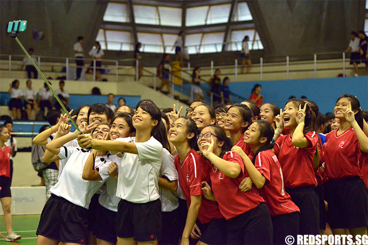 adiv-floorball-girls-hci-v-rvhs-29may-06