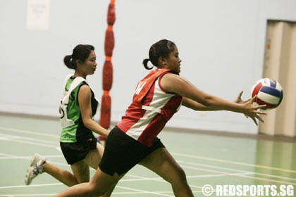 2009_cdiv_netball_dss_tkss05