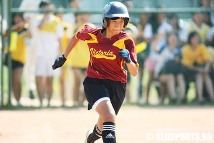 2009_adivsoftball_girls_vjc_ri