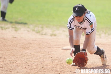 2009_adivsoftball_girls_vjc_ri