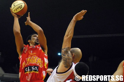 Singapore Slingers vs San Miguel Beerman