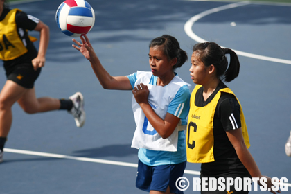 c division girls netball south zone cedar girls vs holy innocents high