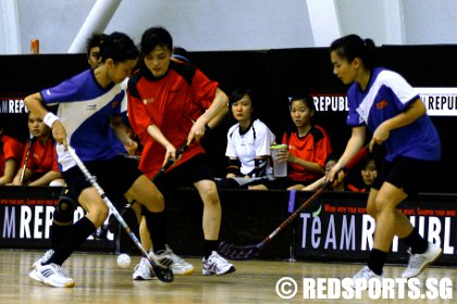 IVP Floorball NUS NTU 6