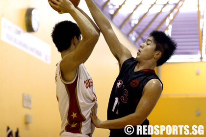 Queensway Secondary vs Presbyterian High School National B Division boys' Basketball Championship first round