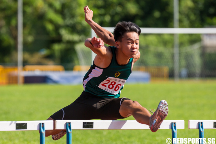 B Division 110m Hurdles Boys