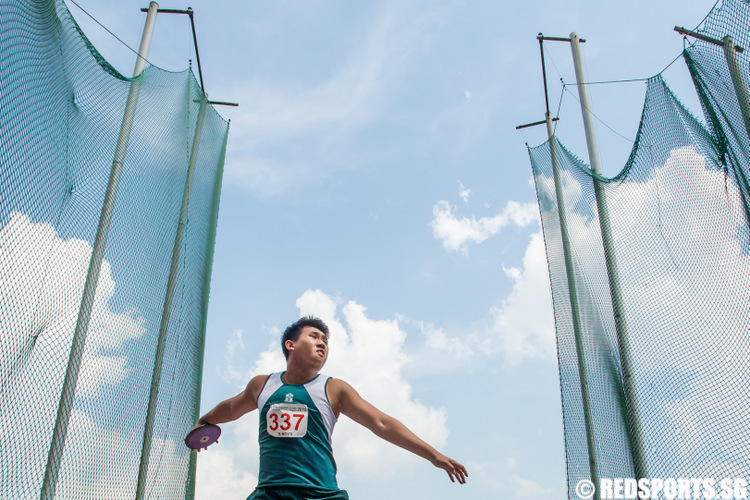 B Division Boys' Discus