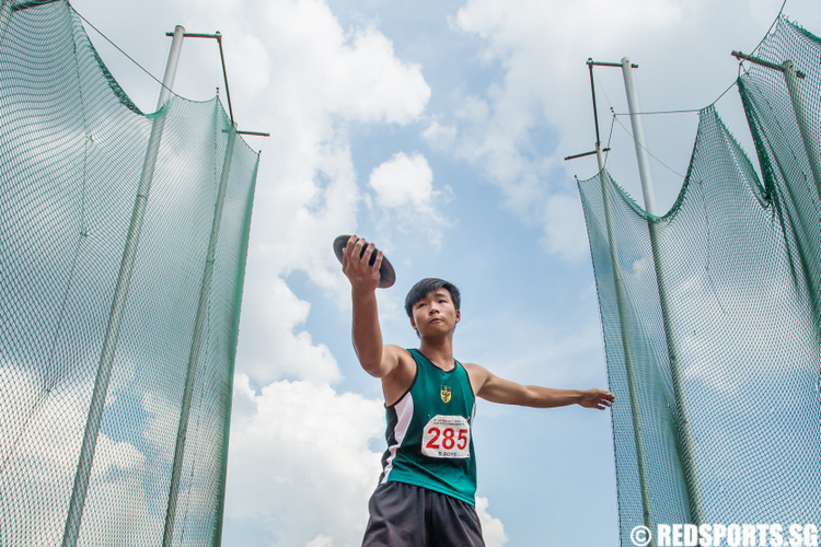 B Division Boys' Discus