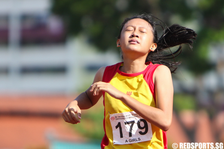 track&field-adiv-girls-400-4