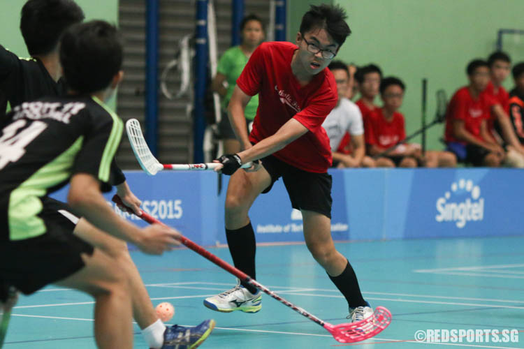 Ngoh Shu Wei (CHS #96) fires a shot. (Photo 5 © Chua Kai Yun/Red Sports)