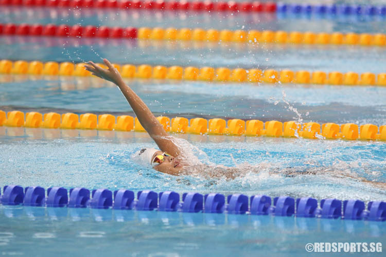 Jonathan Chan, 9, in action during the 50m backstroke event. He finished third with a timing of 40.31. (Photo 3 © Chua Kai Yun/Red Sports)