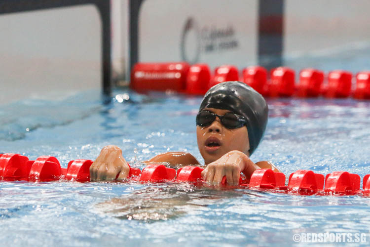 Zavv Lee leaving the pool after his 50m backtroke race. He finished second in the 8 year old age group with a timing of 42.55. (Photo 2 © Chua Kai Yun/Red Sports)