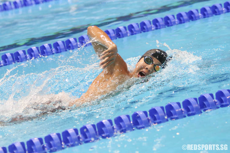 Jonathan Tan, 14, in action during the 1500m freestyle event at the 47th Singapore National Age Group Swimming Championships. He finished second in the 13-14 age group with a timing of 16:47.48. (Photo 16 © Chua Kai Yun/Red Sports)