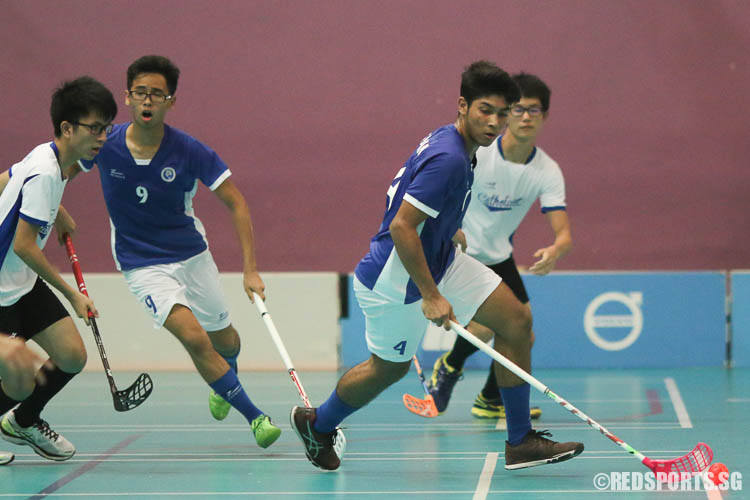 Abdul Mateen Amir Mizra (MJC #4) steers the ball away from his opponents. He bagged a total of 4 goals in the game. (Photo © Chua Kai Yun/Red Sports)