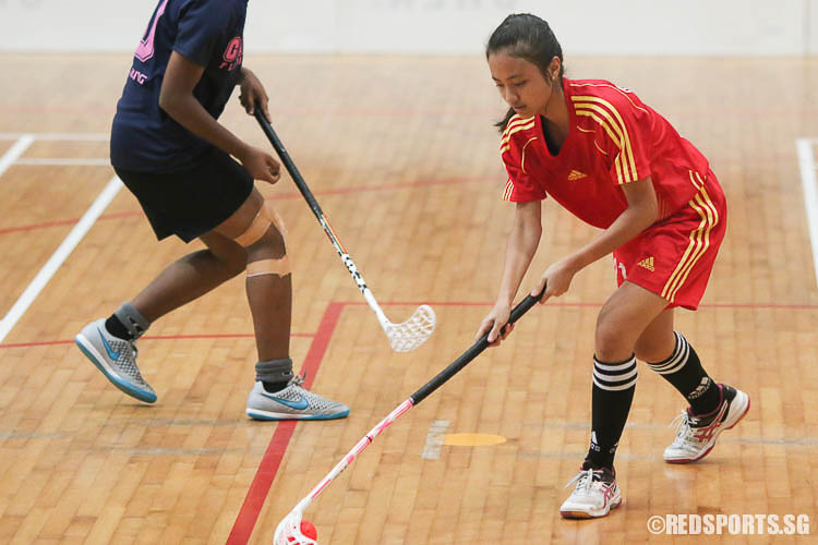 Berdan Jerylou Concepcion (BM #21) controls the ball before firing a shot. (Photo © Chua Kai Yun/Red Sports)