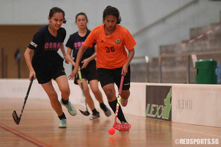 Yasmin Namira Bte Mohammade Y (TKSS #36) controls the ball. (Photo © Chua Kai Yun/Red Sports)