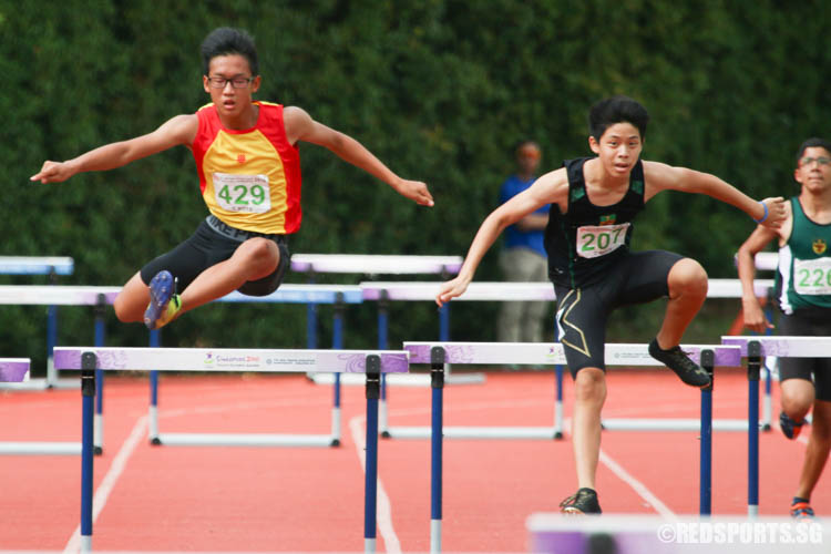 Jered Wong (#207) of RI finished second while Ezra Ho (#429) of HCI came in sixth. (Photo © Chua Kai Yun/Red Sports)