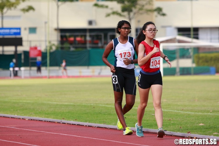 b div girls 1500m walk