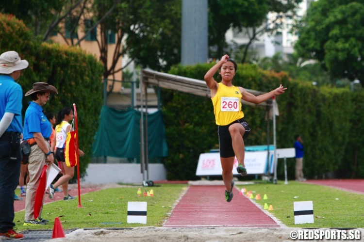 b div girls long jump