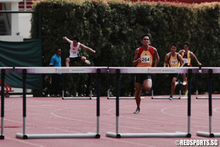 a div boys 400m hurdles