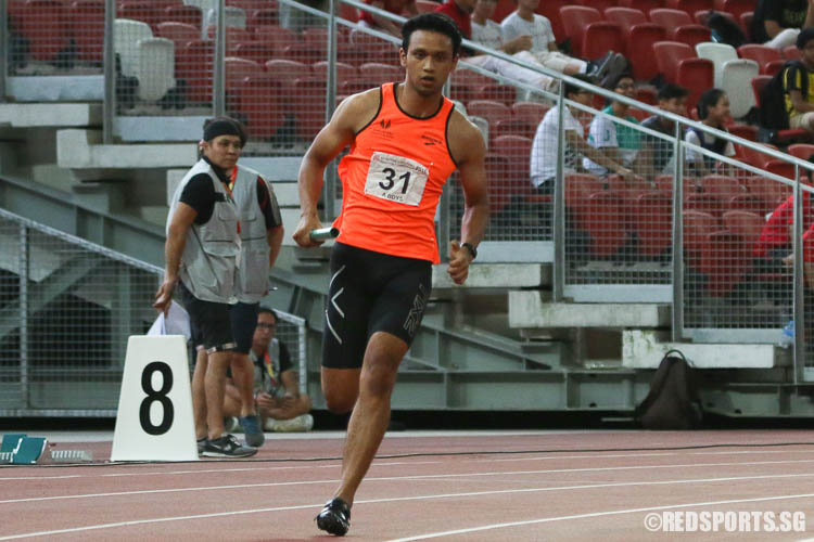 Rayhan B Fairuz (#31) of Singapore Sports School running the second leg of the 4x400m relay final. (Photo © Chua Kai Yun/Red Sports)