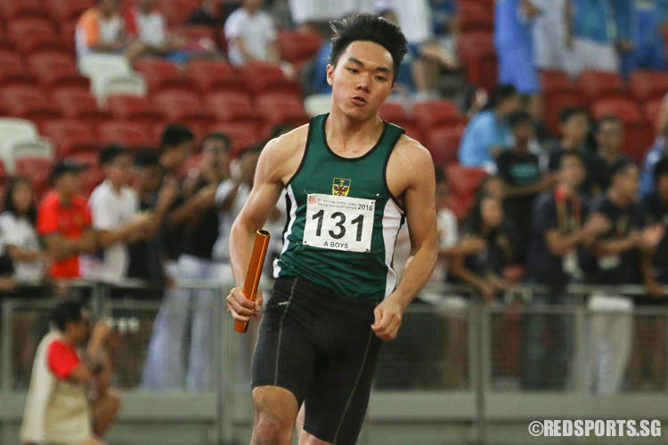 Isaac Ming (#131) of RI starting the third leg of the 4x400m relay final. (Photo © Chua Kai Yun/Red Sports)