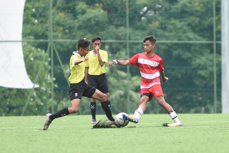 national-b-div-premier-league-football-ang-mo-kio-dunearn