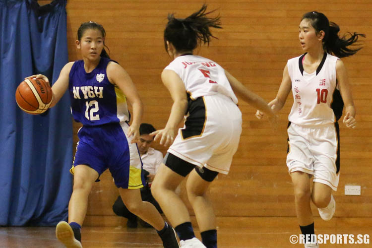 b-div-bball-jurong-nanyang-girls-16