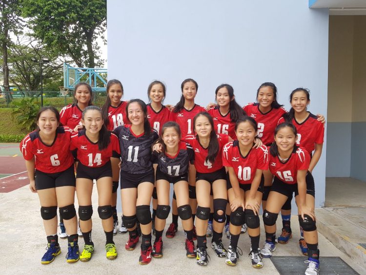 Presbyterian High players pose for a team photo. Photo 1 © Lim Yi Fei/Red Sports)