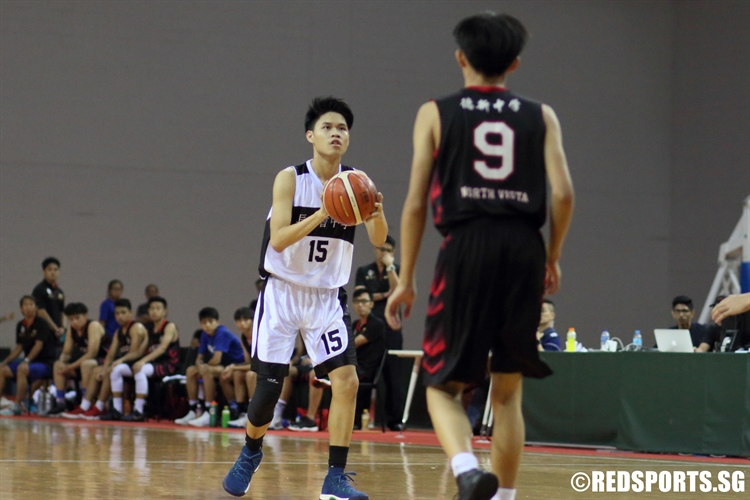 Jaron Ng (PHS #15) steps into a three-point shot. (Photo © Chan Hua Zheng/Red Sports)