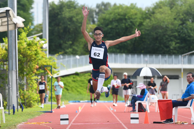 Putera Muhammad Ariffin (#62) of NYP finished eighth in the Men's Triple Jump event with a distance of 12.57m. (Photo 1 © Stefanus Ian/Red Sports)