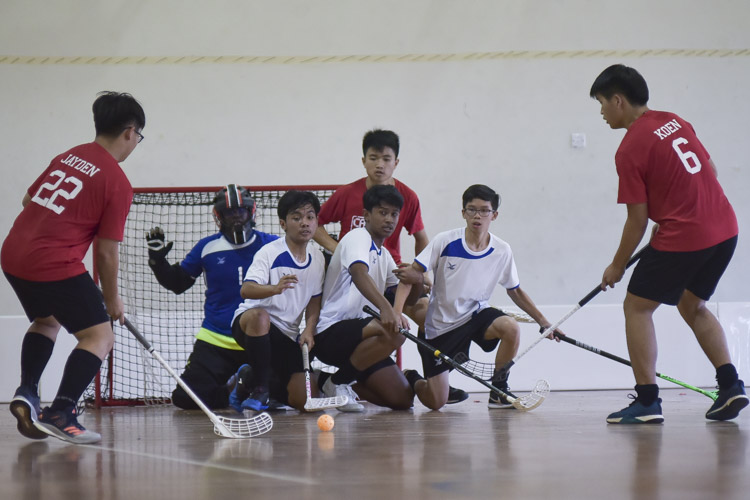 The Yusof Ishak wall bracing the free-hit from Catholic High. (Photo 1 © Iman Hashim/Red Sports)