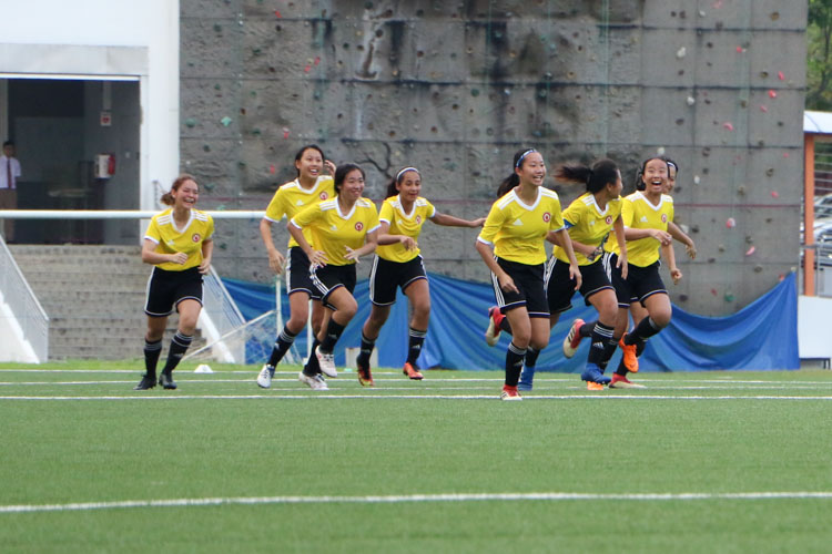 VJC head to National Schools A Division Girls' Football Championship final after penalty shoot-out against HCI. (Photo 17 © Clara Lau/REDintern)