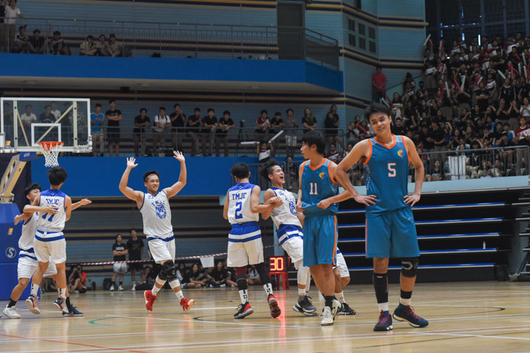 TMJC celebrate at the end of the final after clinching their first championship title. (Photo 1 © Iman Hashim/Red Sports)