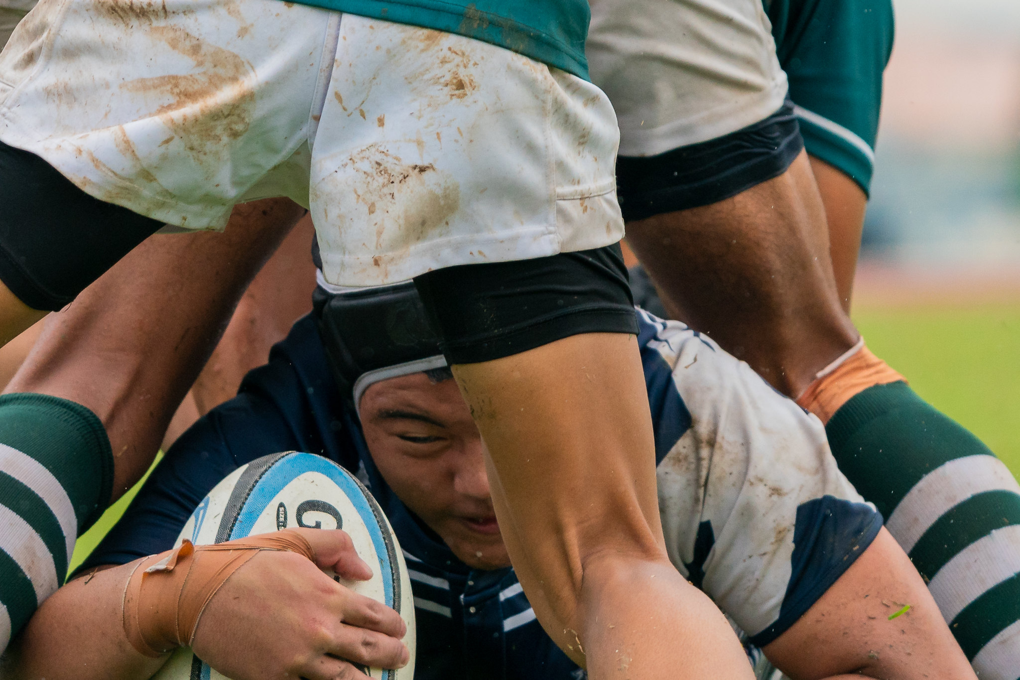 Giani Lorenzo Ivo Wen (SA#17) scores a try. (Photo 6 © Bryan Foo/Red Sports)